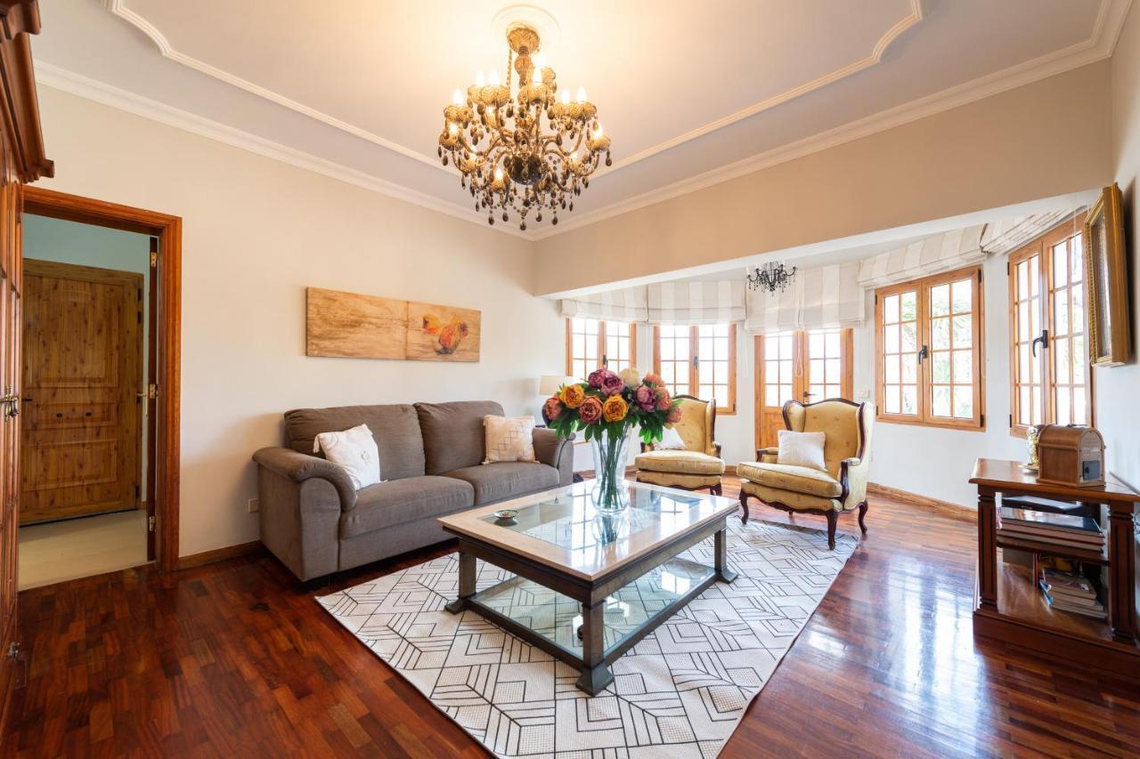 5Br Home - Pool Parking & Tennis Court 라스팔마스 외부 사진